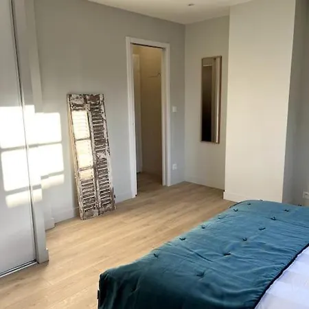 Duplex 50m2 Renove, Hyper-centre, St Sauveur كان
